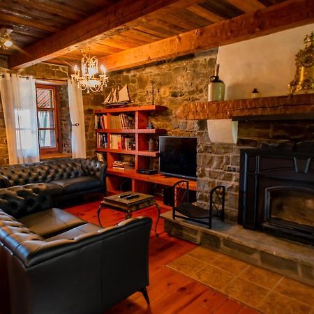 St-Pierre-de-l'Île-d'Orléans Domaine Steinbach Cidrerie B&B Distillerie المظهر الخارجي الصورة