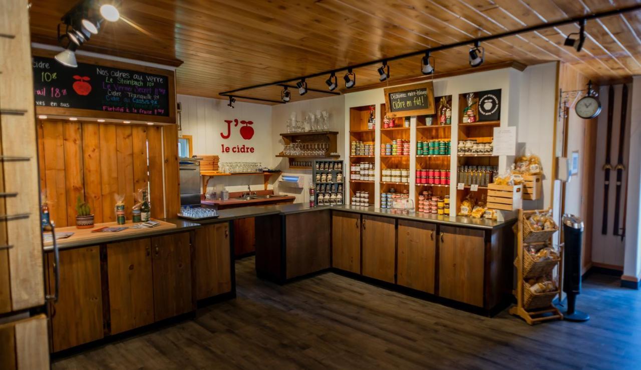 St-Pierre-de-l'Île-d'Orléans Domaine Steinbach Cidrerie B&B Distillerie المظهر الخارجي الصورة